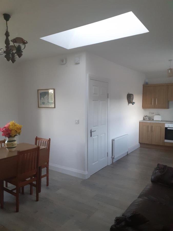פורטלויס Woodview Cottage מראה חיצוני תמונה